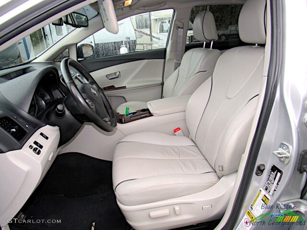 2009 Venza V6 - Classic Silver Metallic / Gray photo #10