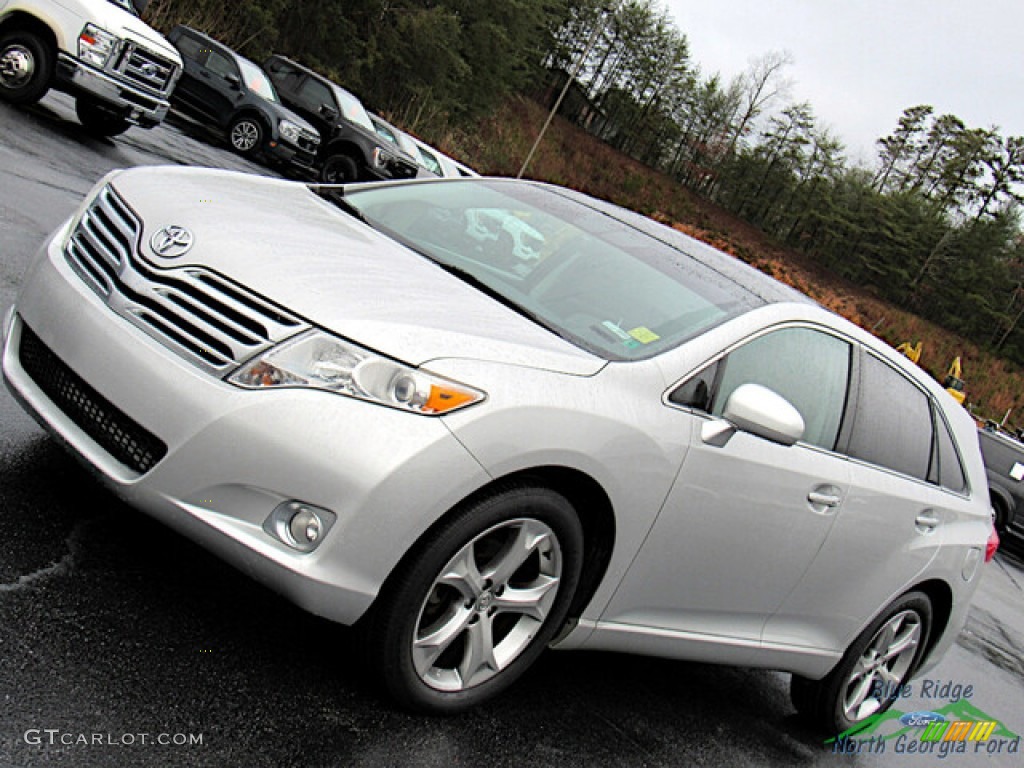 2009 Venza V6 - Classic Silver Metallic / Gray photo #23