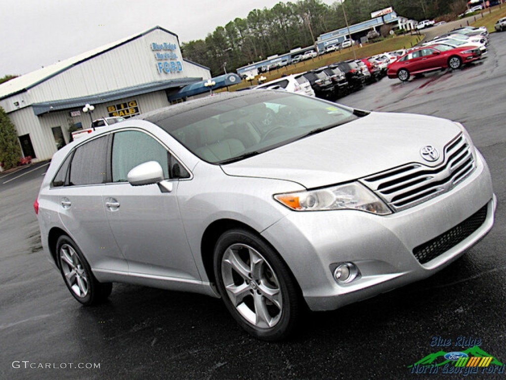 2009 Venza V6 - Classic Silver Metallic / Gray photo #24
