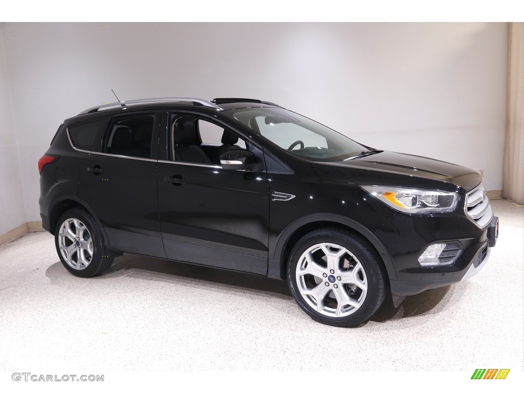 2019 Escape Titanium 4WD - Agate Black / Chromite Gray/Charcoal Black photo #1