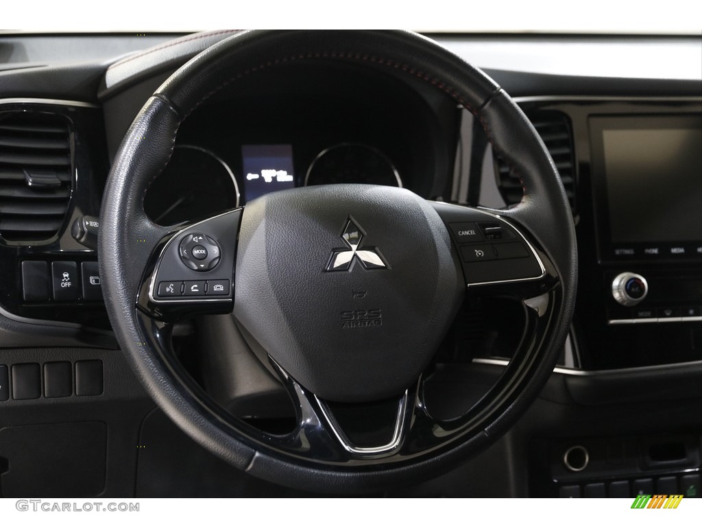 2020 Mitsubishi Outlander LE Steering Wheel Photos