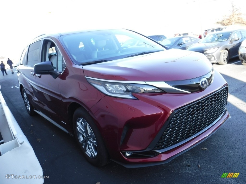 2021 Sienna XSE AWD Hybrid - Ruby Flare Pearl / Gray photo #6