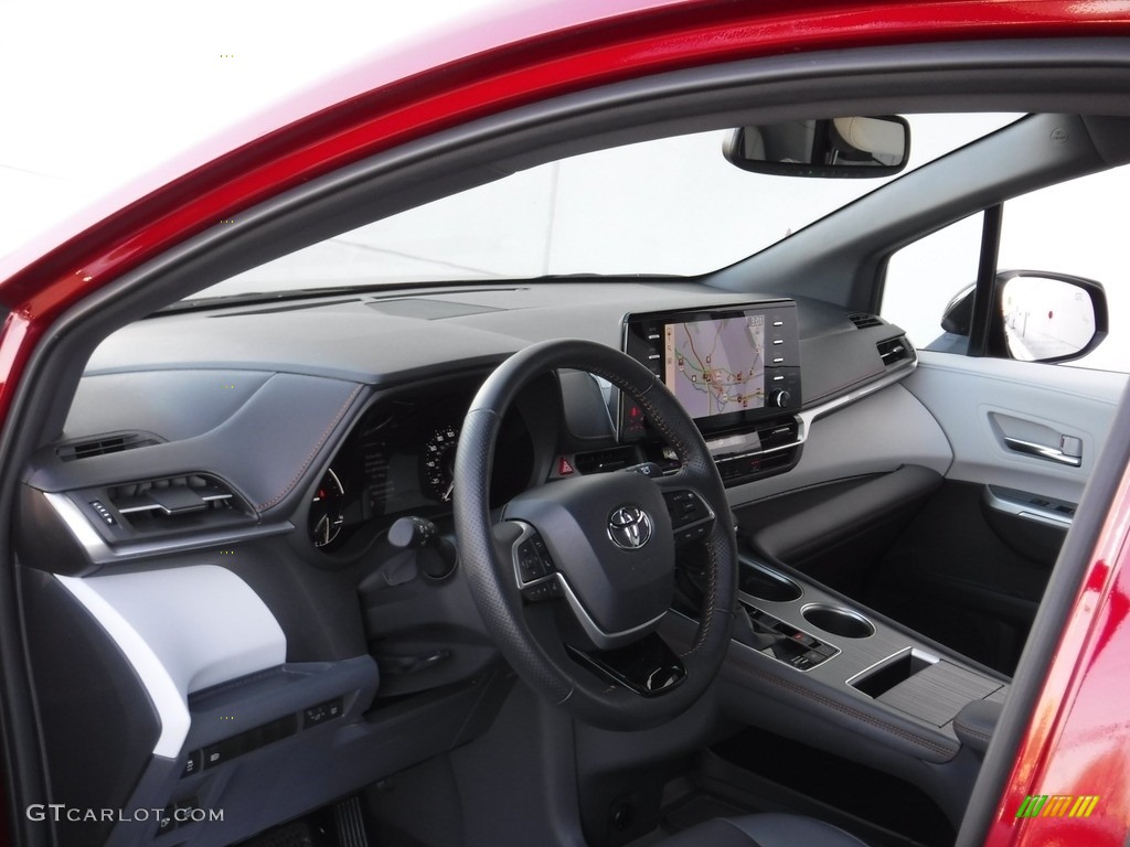 2021 Sienna XSE AWD Hybrid - Ruby Flare Pearl / Gray photo #14