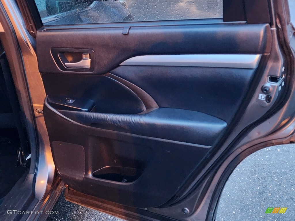 2015 Highlander XLE AWD - Predawn Gray Mica / Black photo #12
