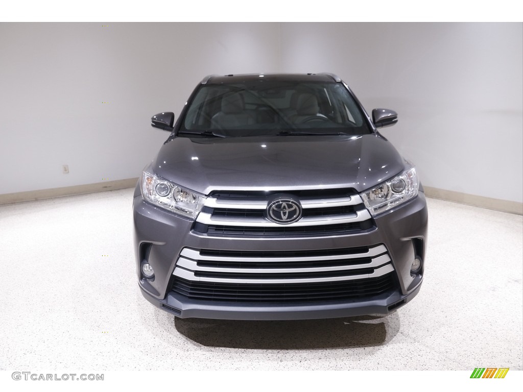 2019 Highlander XLE AWD - Predawn Gray Mica / Ash photo #2