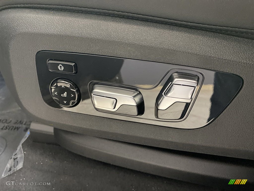 2023 BMW X5 xDrive45e Controls Photo #145272521