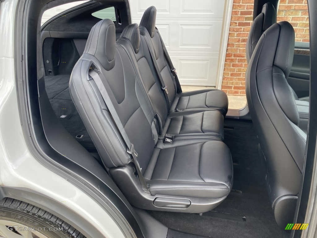 2017 Tesla Model X 75D Rear Seat Photos