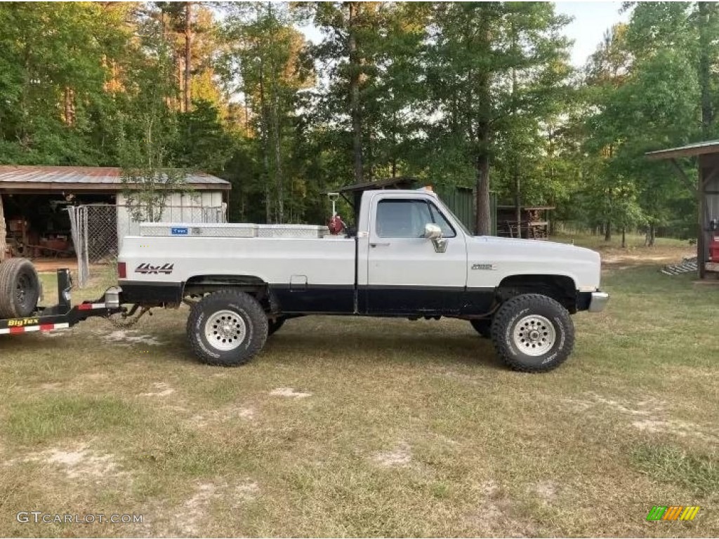 Frost White 1985 GMC C/K C1500 Sierra Classic Regular Cab Exterior Photo #145273268