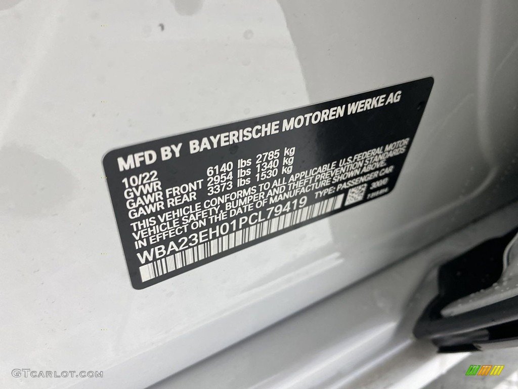 2023 7 Series Color Code 300 for Alpine White Photo #145274159