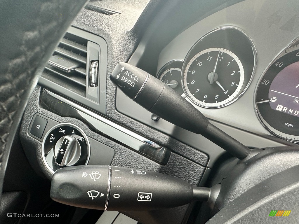 2011 E 350 Cabriolet - Obsidian Black Metallic / Black photo #16