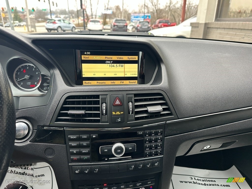 2011 E 350 Cabriolet - Obsidian Black Metallic / Black photo #19