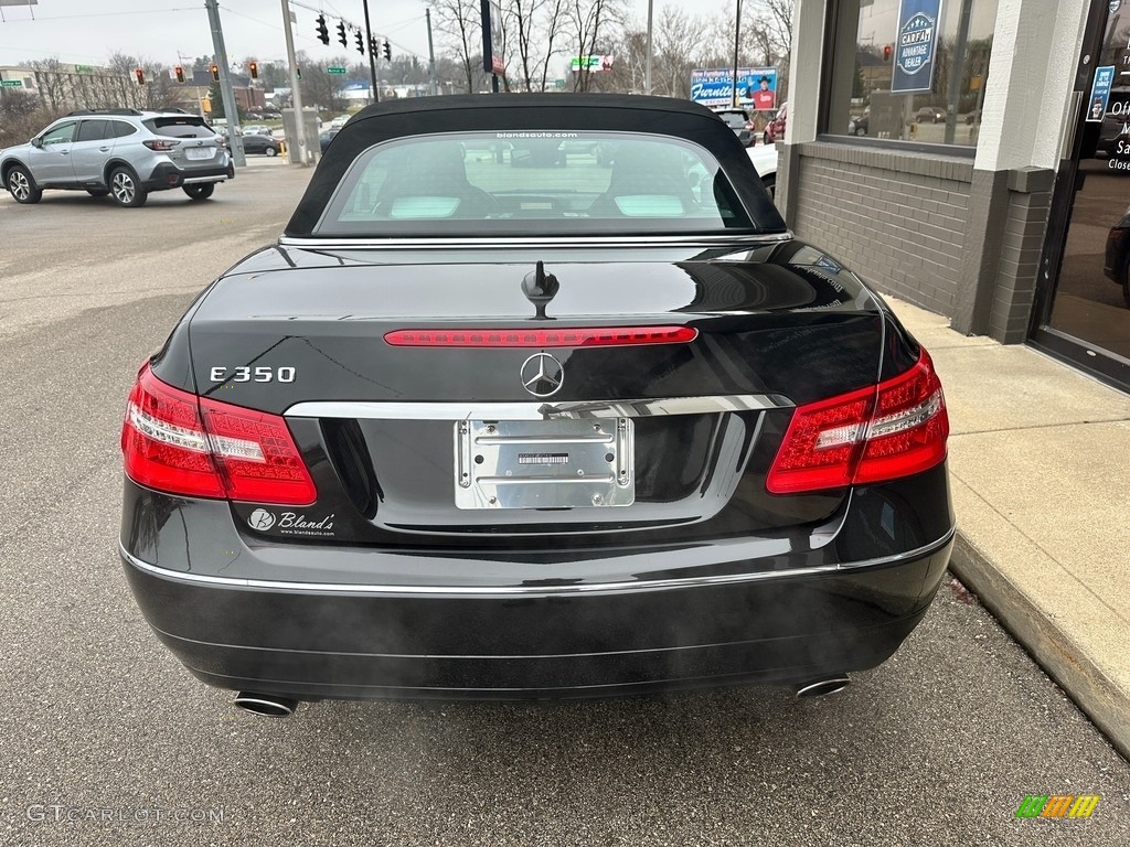 2011 E 350 Cabriolet - Obsidian Black Metallic / Black photo #42