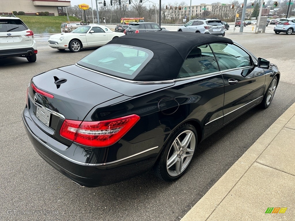 2011 E 350 Cabriolet - Obsidian Black Metallic / Black photo #45