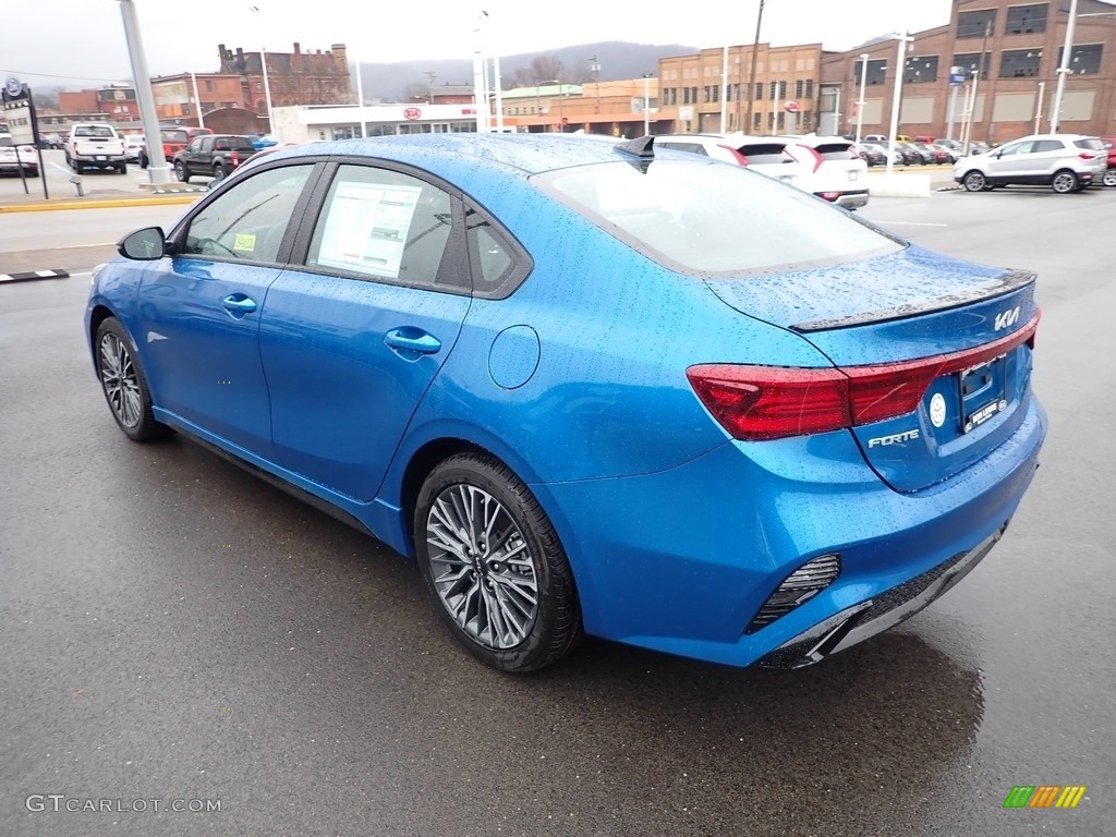 2023 Forte GT-Line - Sporty Blue / Black photo #6