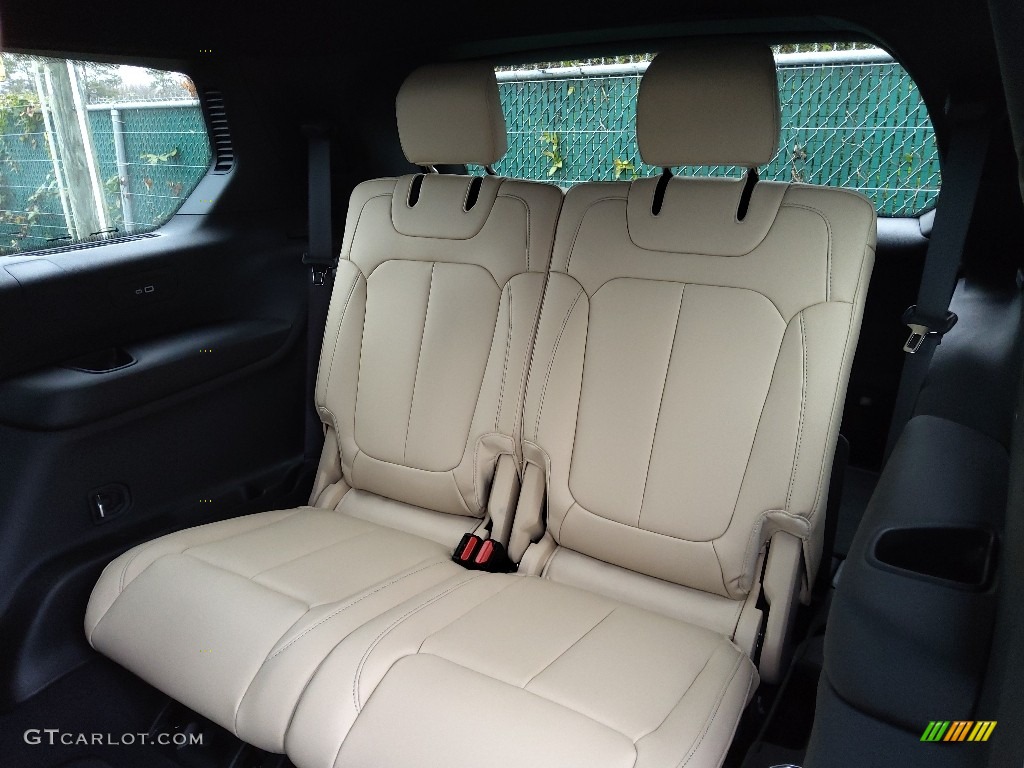 2023 Jeep Grand Cherokee L Limited 4x4 Rear Seat Photo #145278899