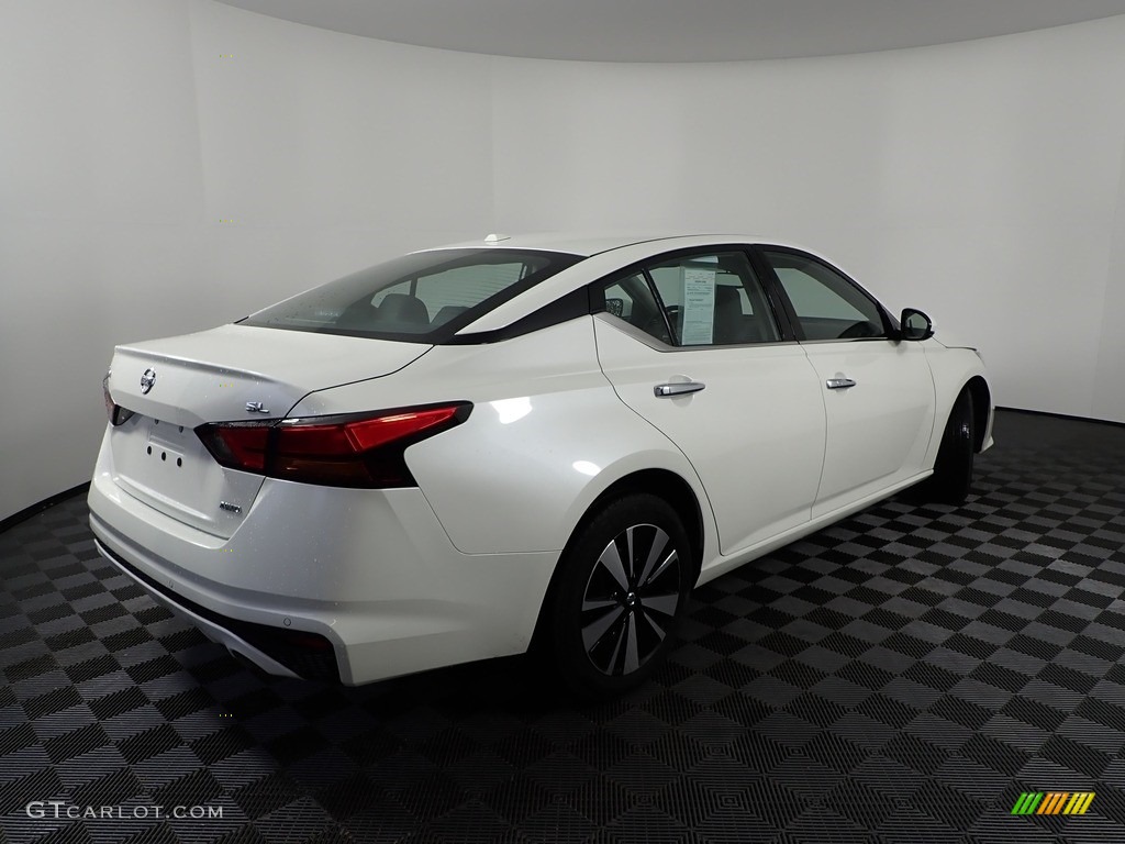 2020 Altima SL AWD - Pearl White Tricoat / Charcoal photo #12