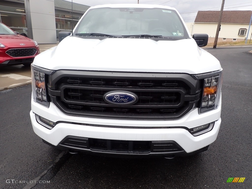 2022 F150 XLT SuperCrew 4x4 - Oxford White / Black photo #8