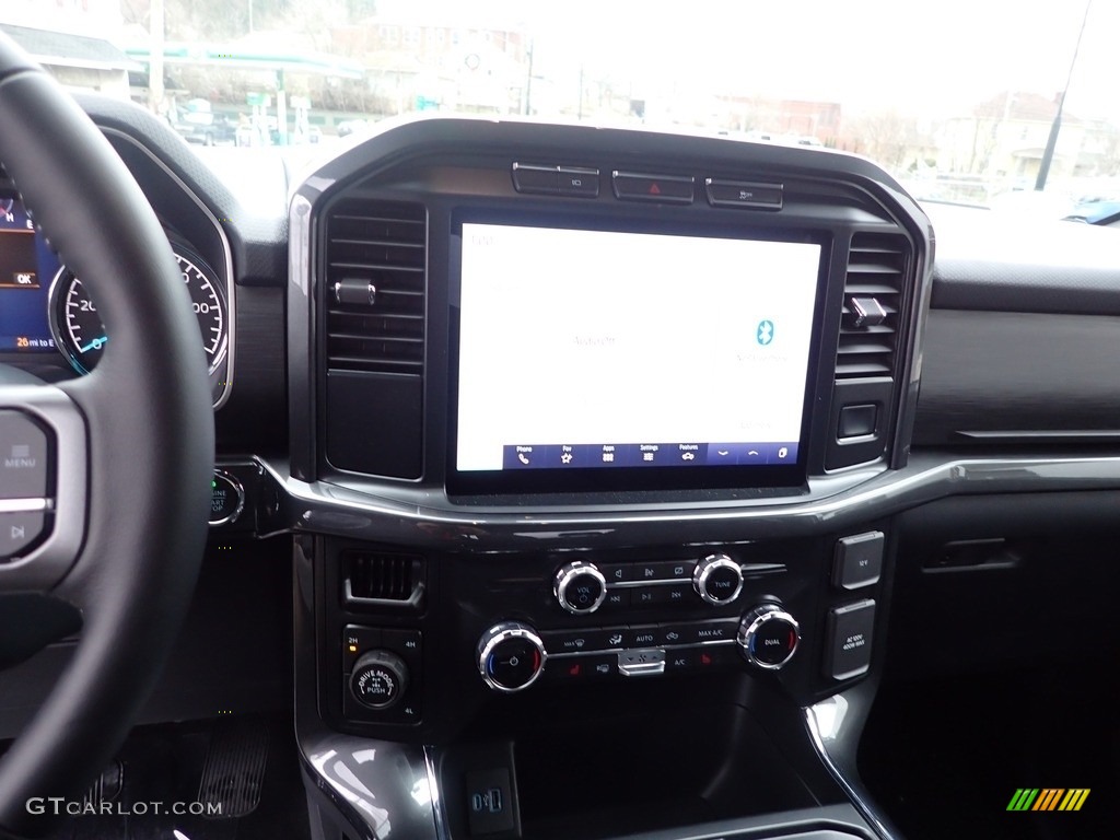 2022 F150 XLT SuperCrew 4x4 - Oxford White / Black photo #18