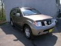 Granite Metallic - Pathfinder SE 4x4 Photo No. 1