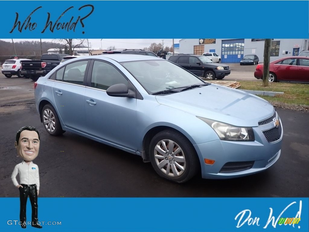 2011 Cruze LS - Imperial Blue Metallic / Jet Black/Medium Titanium photo #1