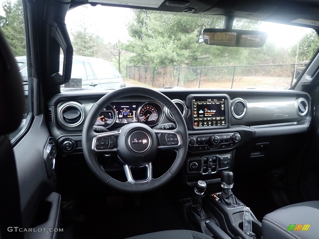 2023 Gladiator Overland 4x4 - Sarge Green / Black photo #13