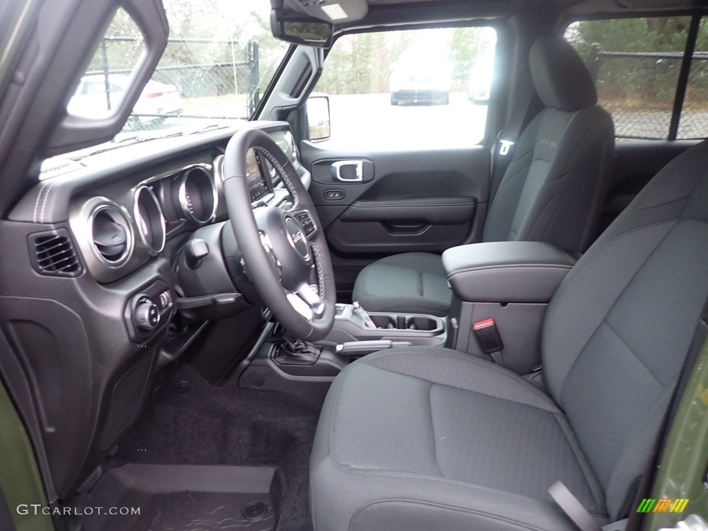 2023 Gladiator Overland 4x4 - Sarge Green / Black photo #14