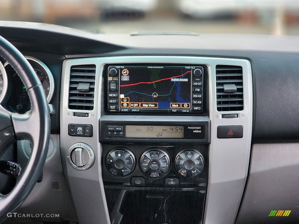 2006 Toyota 4Runner Limited 4x4 Controls Photos