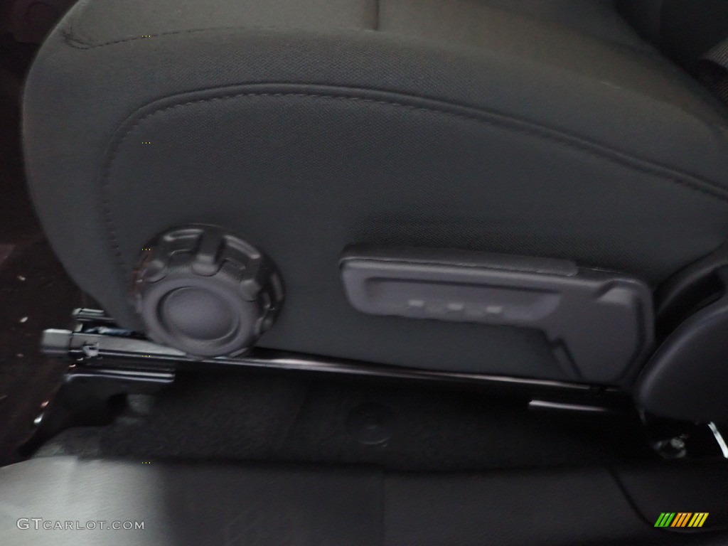 2023 Gladiator Sport 4x4 - Black / Black photo #13