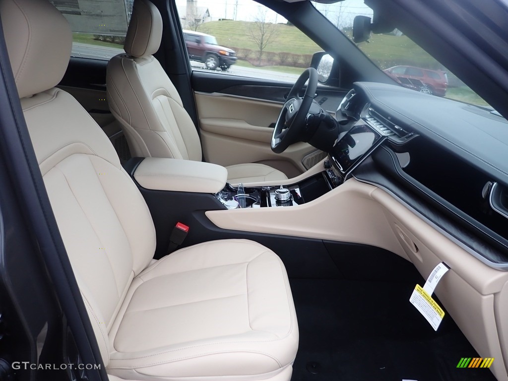 Global Black/Wicker Beige Interior 2022 Jeep Grand Cherokee 4XE Hybrid Photo #145283931