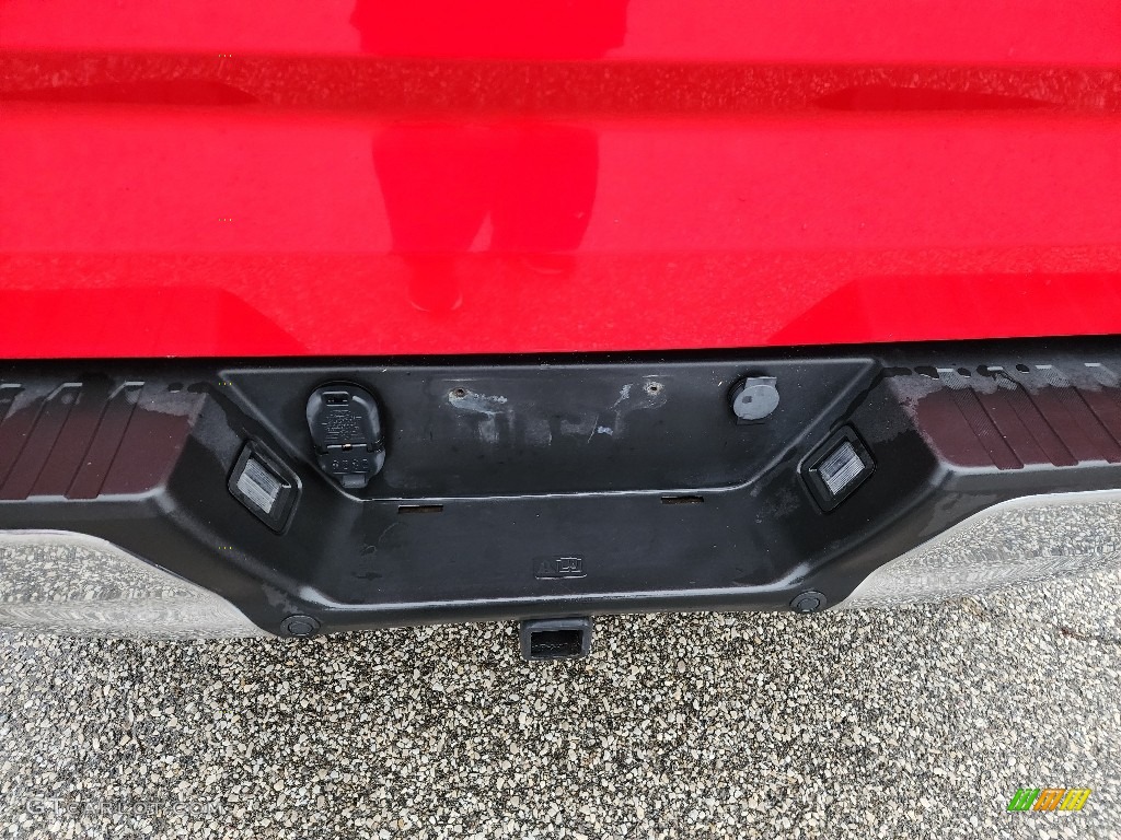 2017 F150 XLT SuperCrew 4x4 - Race Red / Earth Gray photo #12