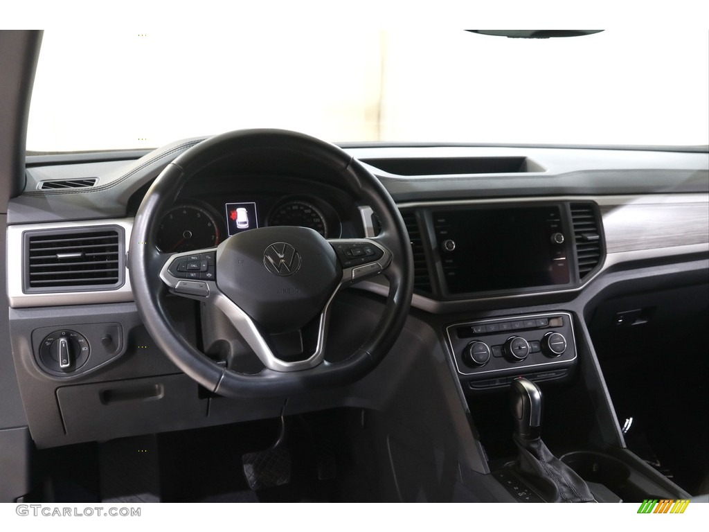 2020 Volkswagen Atlas Cross Sport SE 4Motion Titan Black Dashboard Photo #145284237