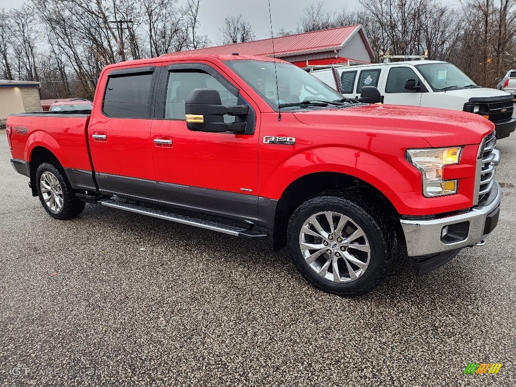 2017 F150 XLT SuperCrew 4x4 - Race Red / Earth Gray photo #32