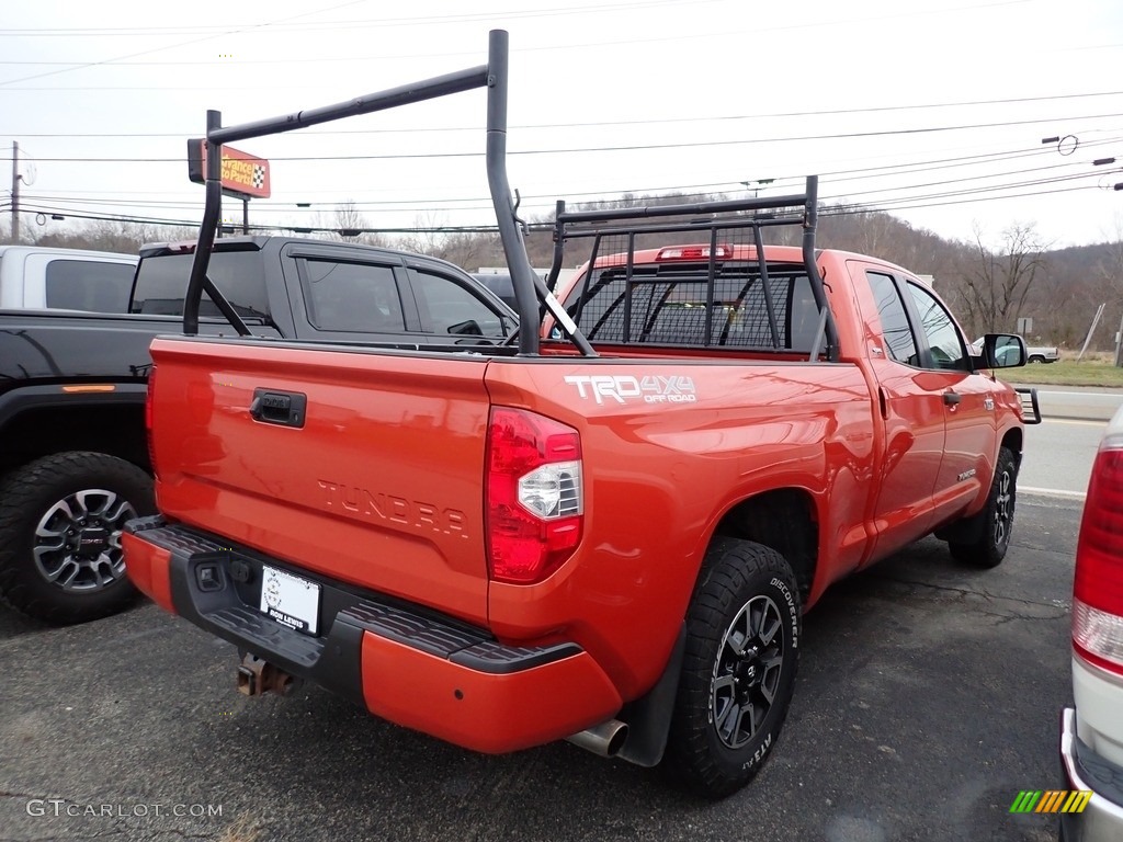 2016 Tundra SR5 Double Cab 4x4 - Inferno Orange / Graphite photo #3