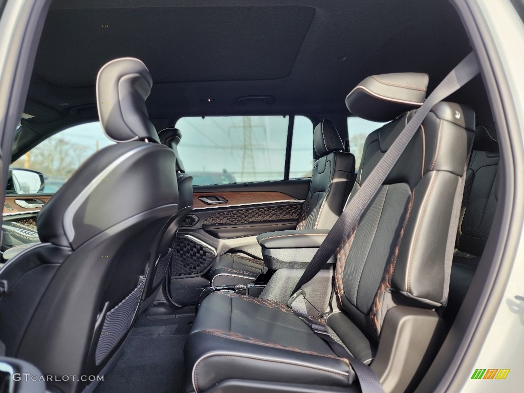 Global Black Interior 2023 Jeep Grand Cherokee L Summit 4x4 Photo #145286994