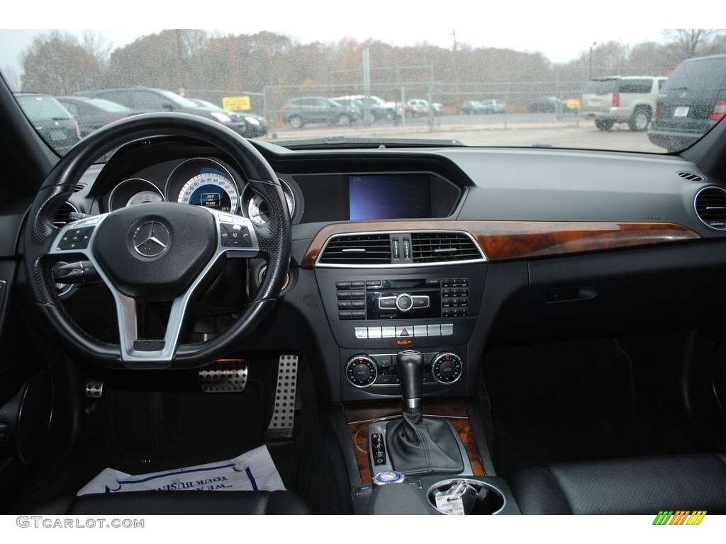 2012 C 250 Sport - Arctic White / Black photo #9