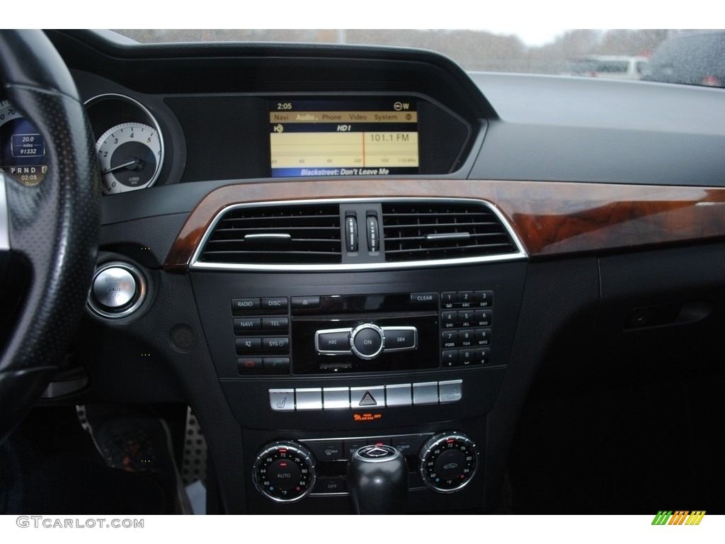 2012 C 250 Sport - Arctic White / Black photo #15