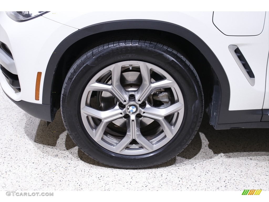 2021 BMW X3 xDrive30e Wheel Photos