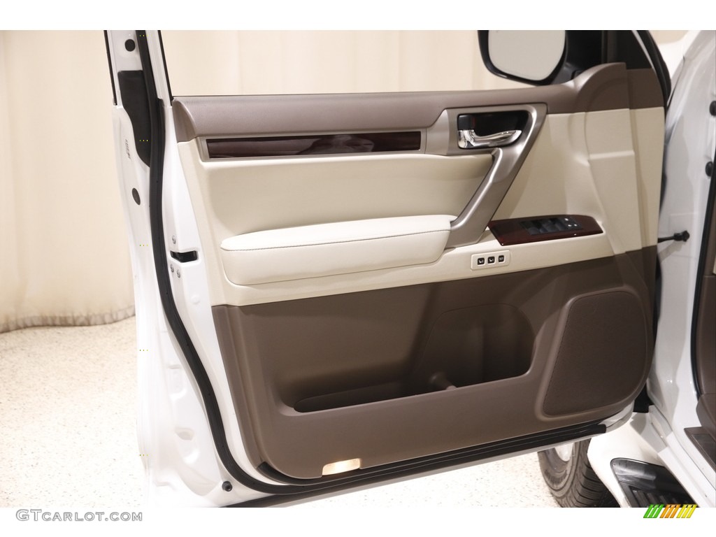2016 Lexus GX 460 Door Panel Photos