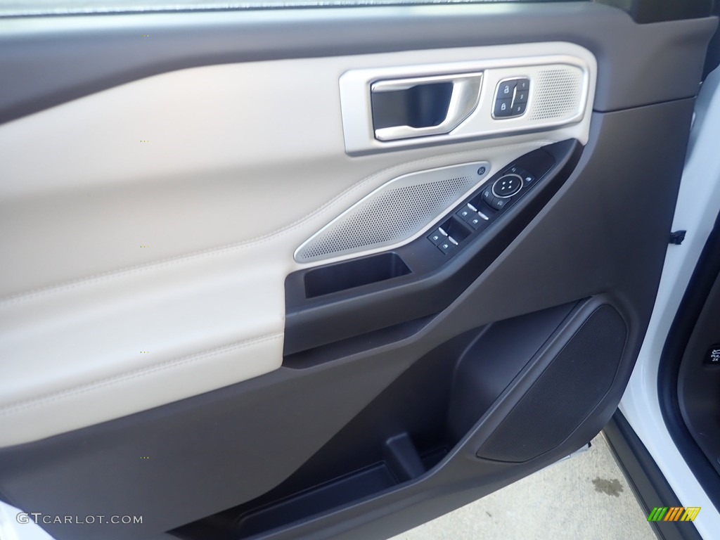 2020 Ford Explorer Platinum 4WD Door Panel Photos