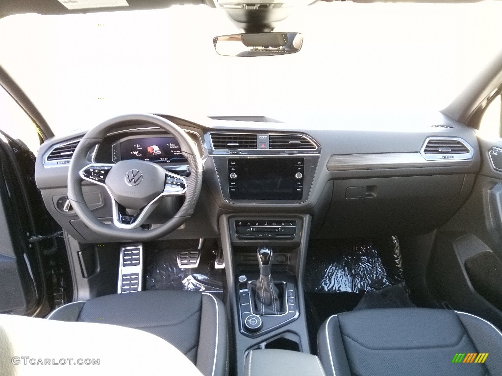 2023 Volkswagen Tiguan SEL R-Line 4Motion Interior Color Photos