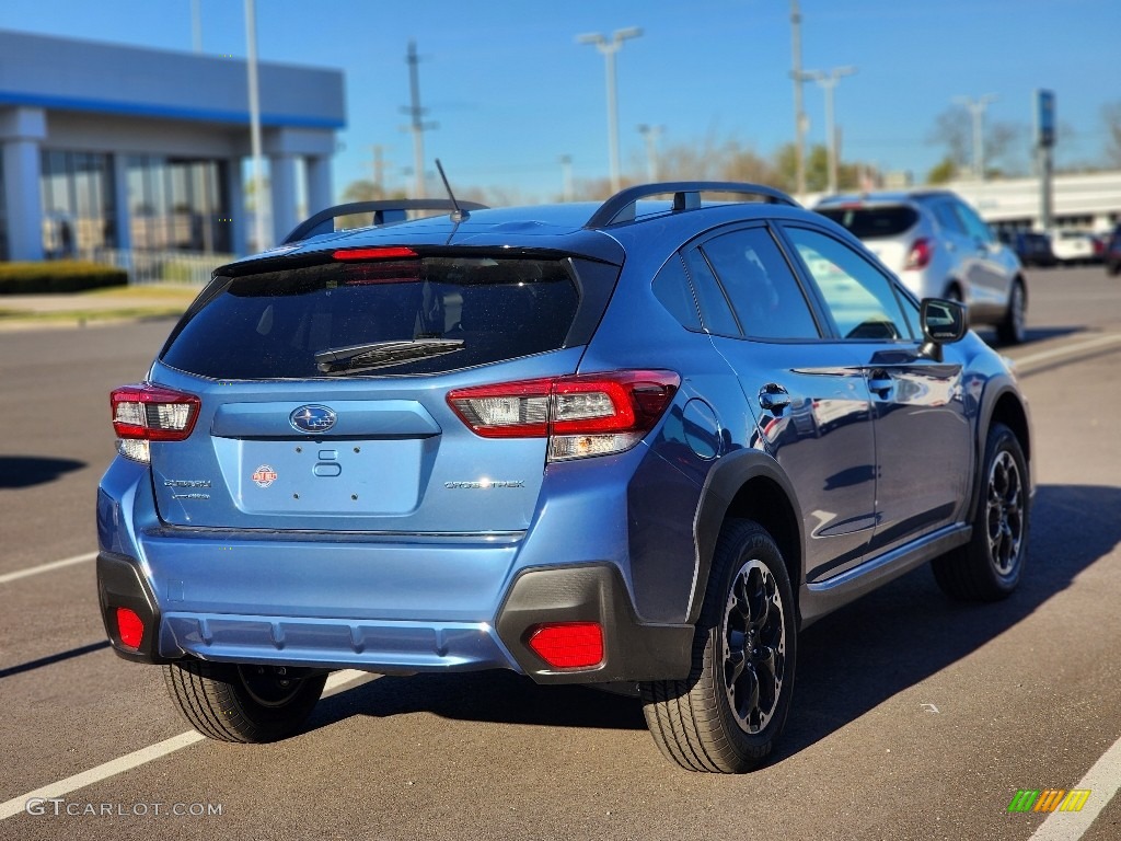 2022 Crosstrek  - Horizon Blue Pearl / Black photo #5