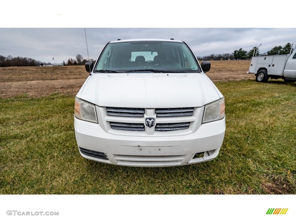 2008 Grand Caravan SE - Stone White / Dark Slate/Light Shale photo #9