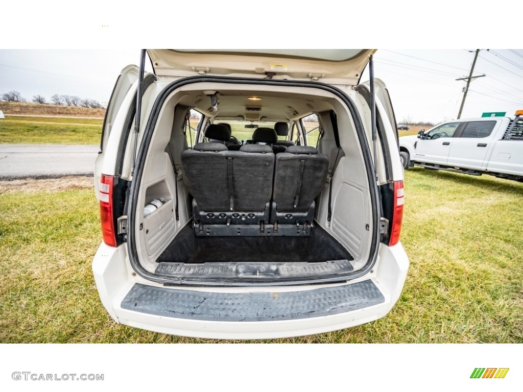 2008 Grand Caravan SE - Stone White / Dark Slate/Light Shale photo #20