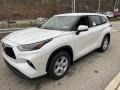 2023 Wind Chill Pearl Toyota Highlander LE AWD  photo #7