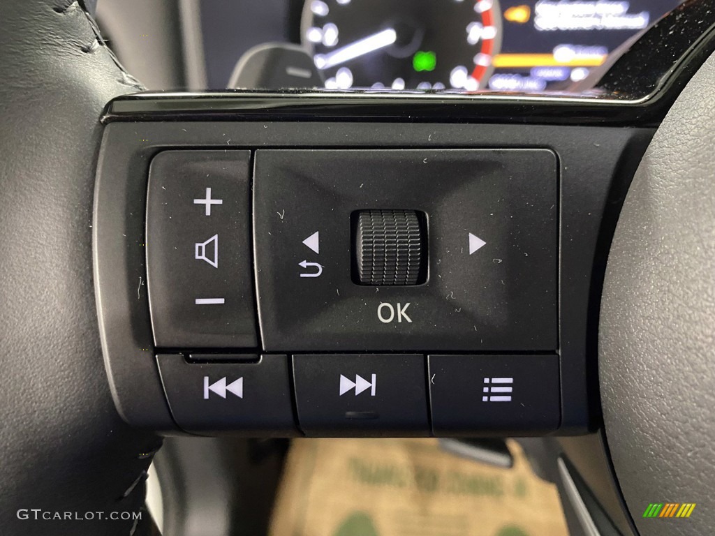 2022 Nissan Rogue SL Charcoal Steering Wheel Photo #145298817