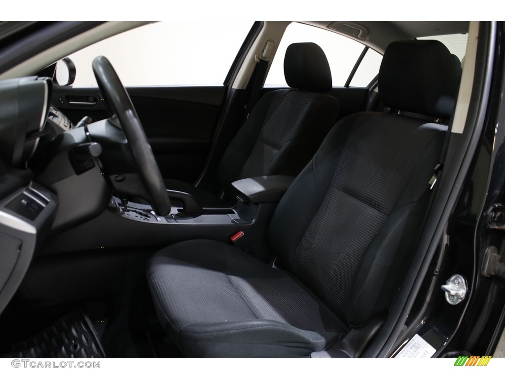 2013 MAZDA3 i SV 4 Door - Black Mica / Black photo #5