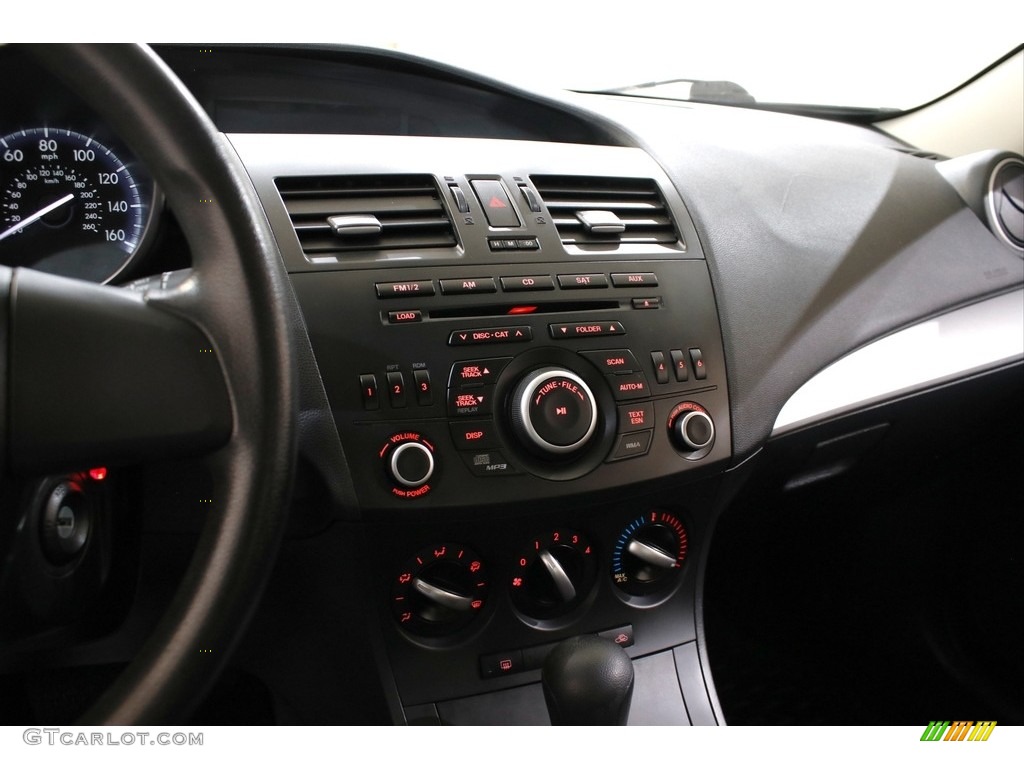 2013 MAZDA3 i SV 4 Door - Black Mica / Black photo #9