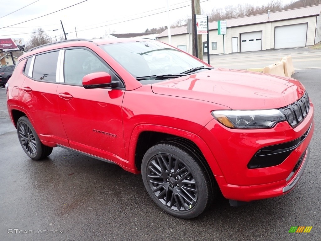 Redline Pearl 2022 Jeep Compass Limited (Red) Edition 4x4 Exterior Photo #145299528