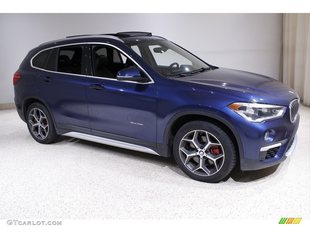 Mediterranean Blue metallic BMW X1