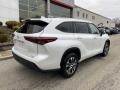 2023 Wind Chill Pearl Toyota Highlander XLE  photo #9